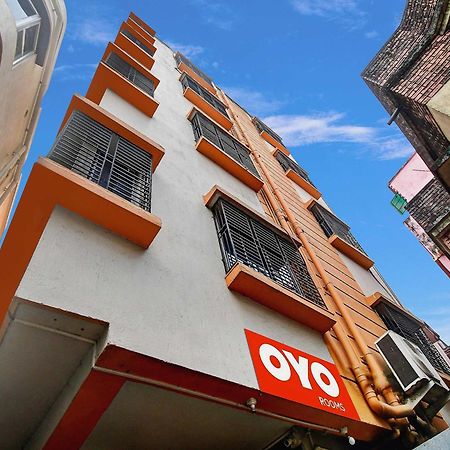Hotel O Grand Lazeez Hāora Esterno foto
