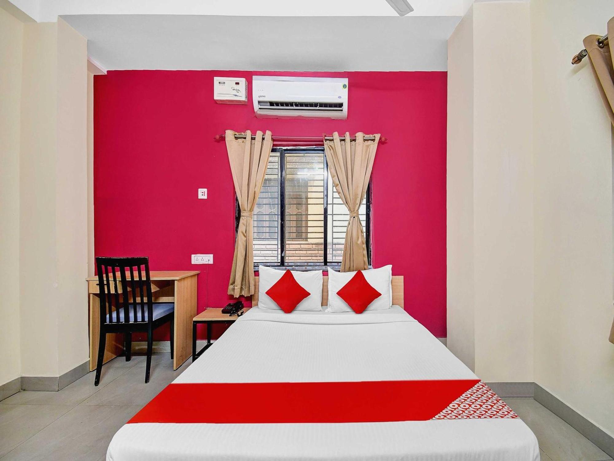 Hotel O Grand Lazeez Hāora Esterno foto